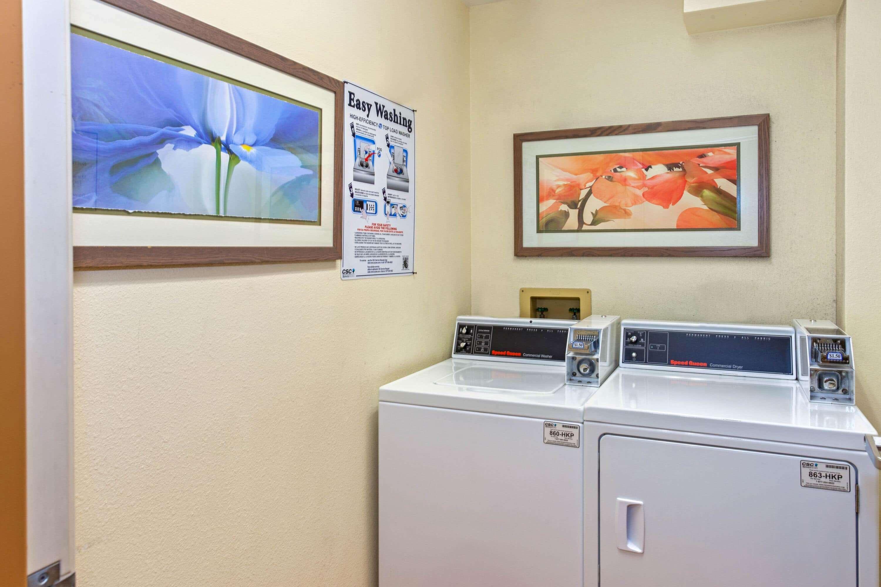 Hotel La Quinta By Wyndham Milwaukee Airport / 3*